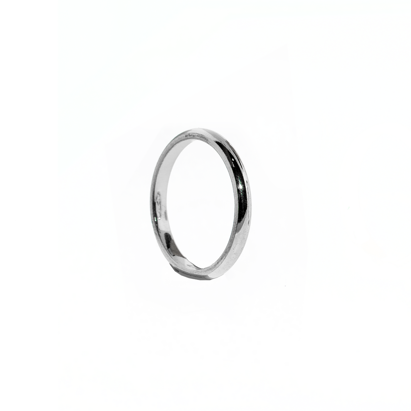 Agathe Solitaire Prong Pave - Bague