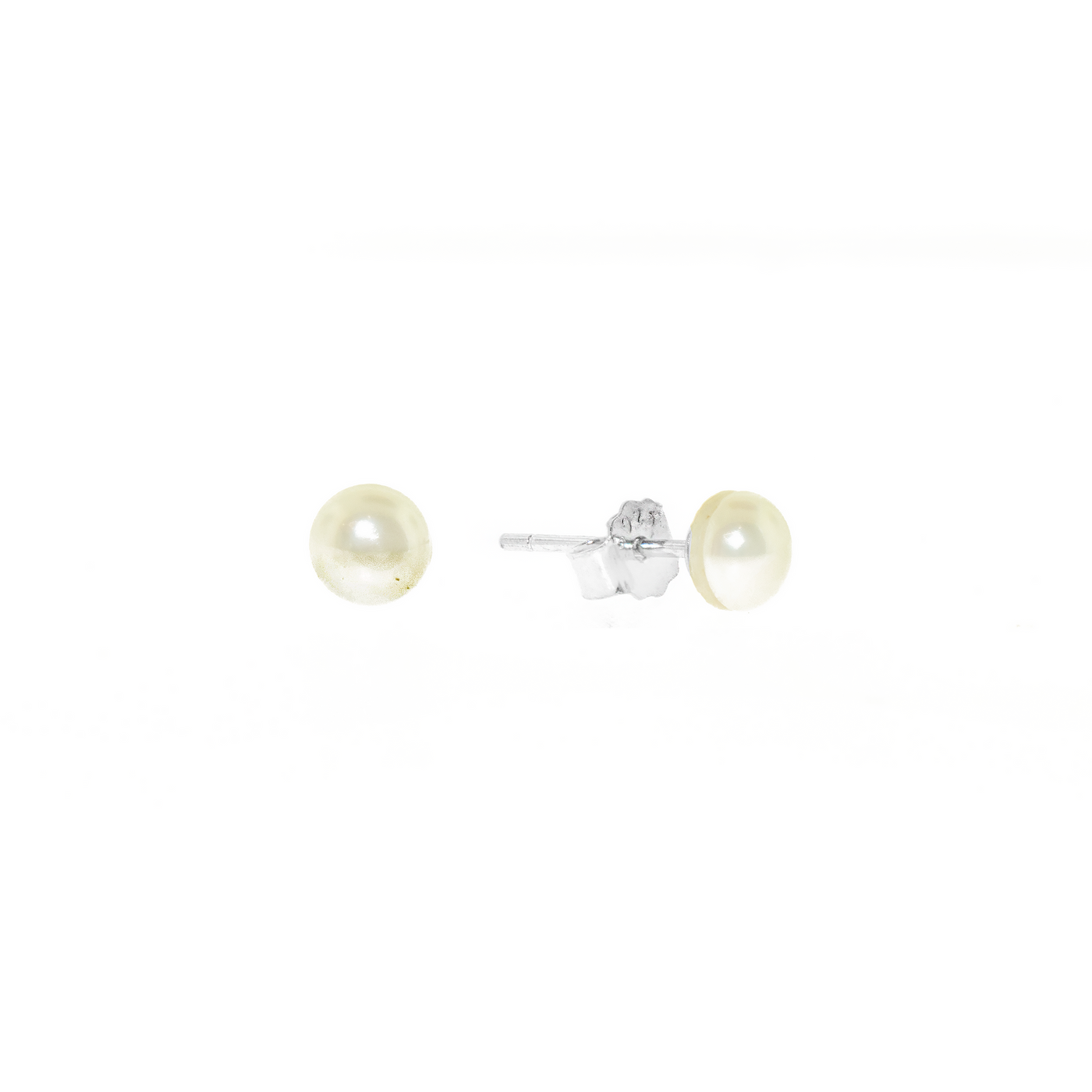 White Pearl - Stud Earrings