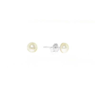 White Pearl - Stud Earrings